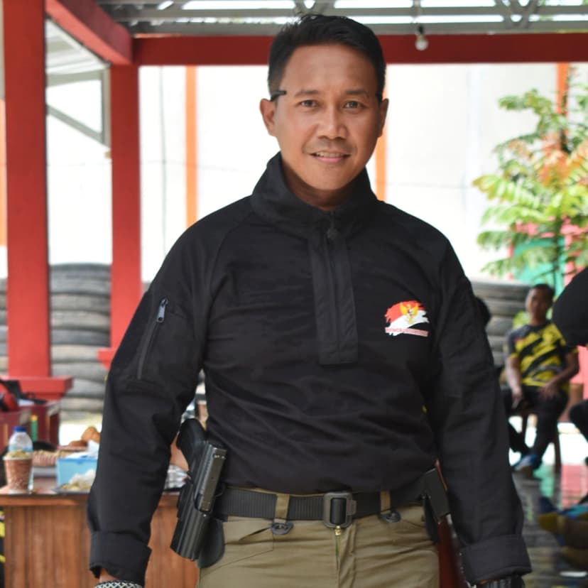 Bimbel Jasmani persiapan Masuk TNI POLRI dan Sekolah Kedinasan